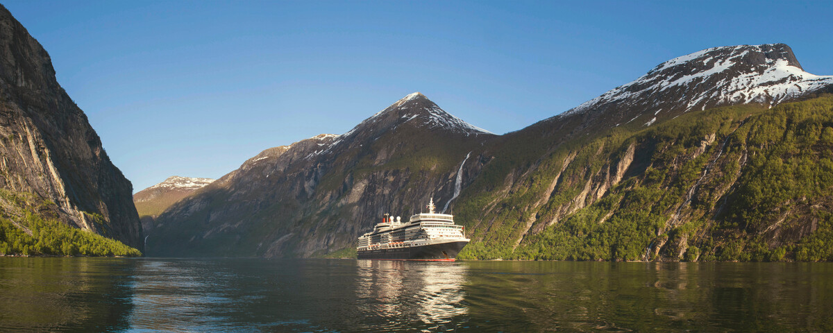 Queen Elizabeth — Cunard's Queen Elizabeth.